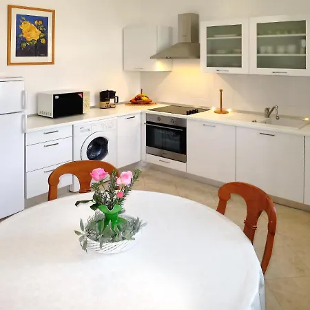 Apartment Rajan - Rac113